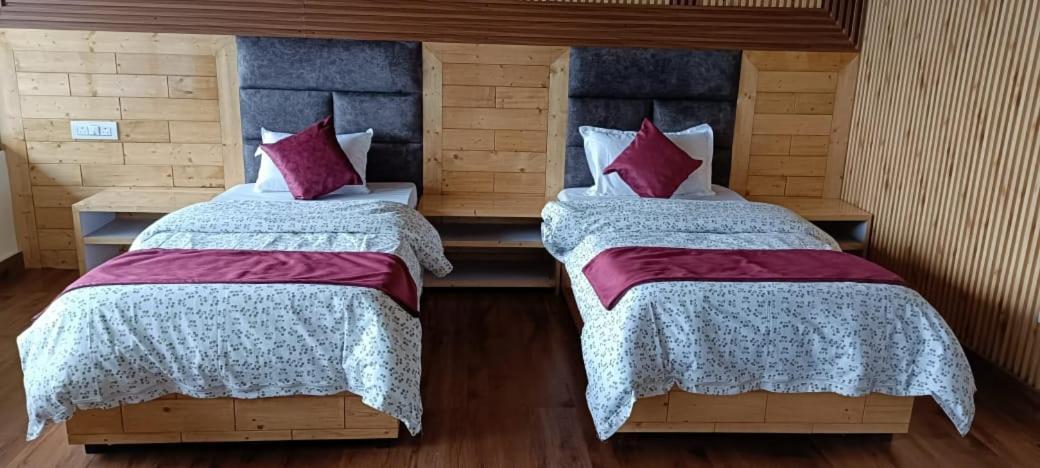Starry Sky Hotel Joshīmath 외부 사진