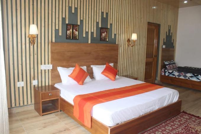 Starry Sky Hotel Joshīmath 외부 사진